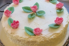 Erdbeer-Buttermilch-Torte